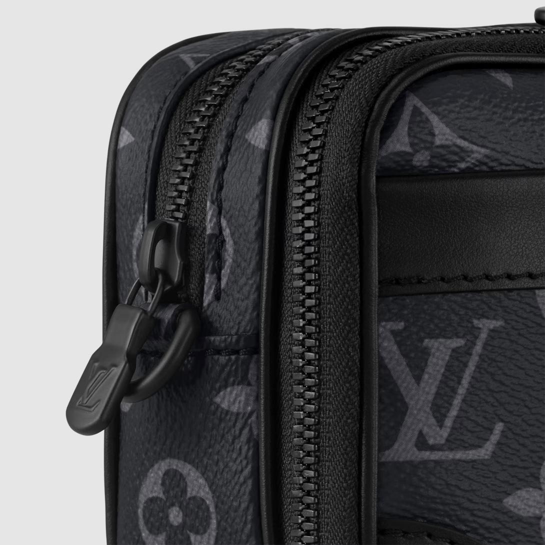 Túi Louis Vuitton Nano Alpha Monogram Wearable Wallet Monogram Eclipse Nam Đen